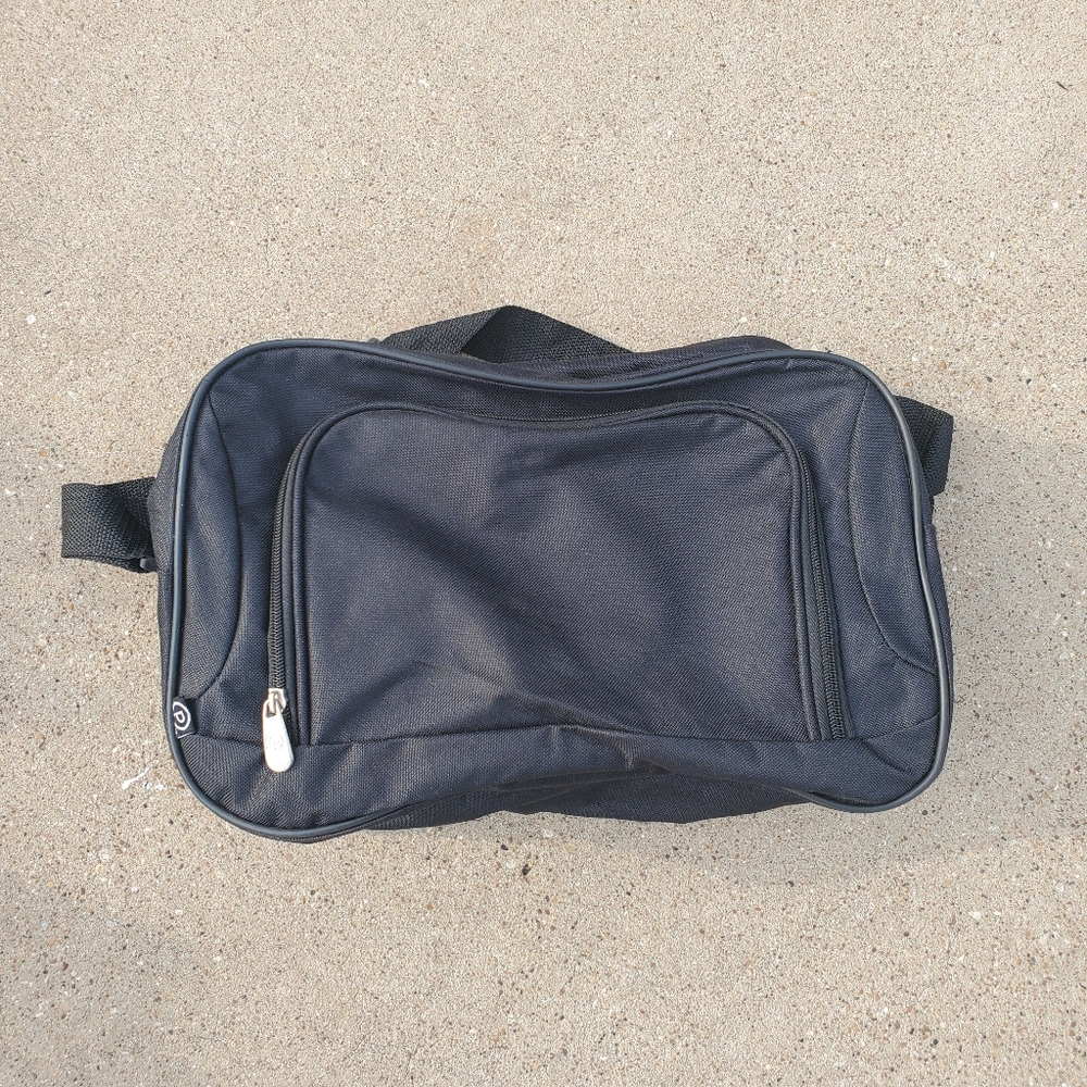 Protégé Black Carry Bag